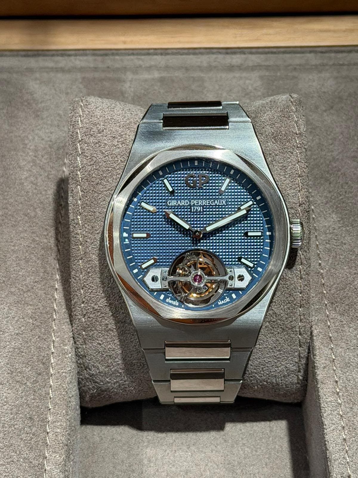Laureato Tourbillon